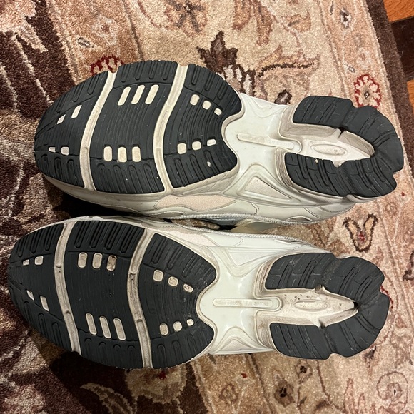 Adidas x Raf Simons - Picture 8 of 8